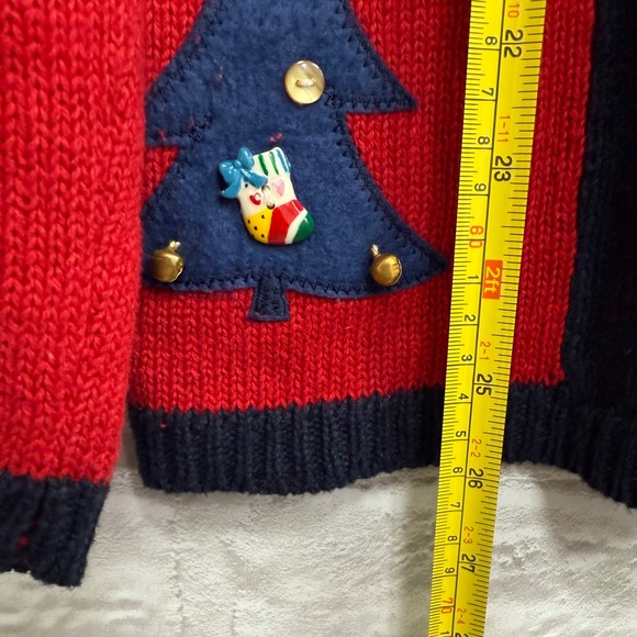 White Stag Embroidered Christmas Sweater Womens Large 12/14 Red Novelty Holiday - Picture 4 of 13